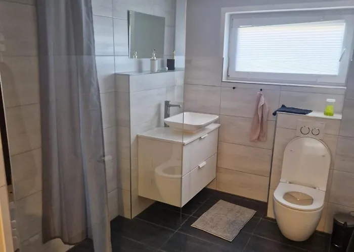 Leuchters Apartamento *